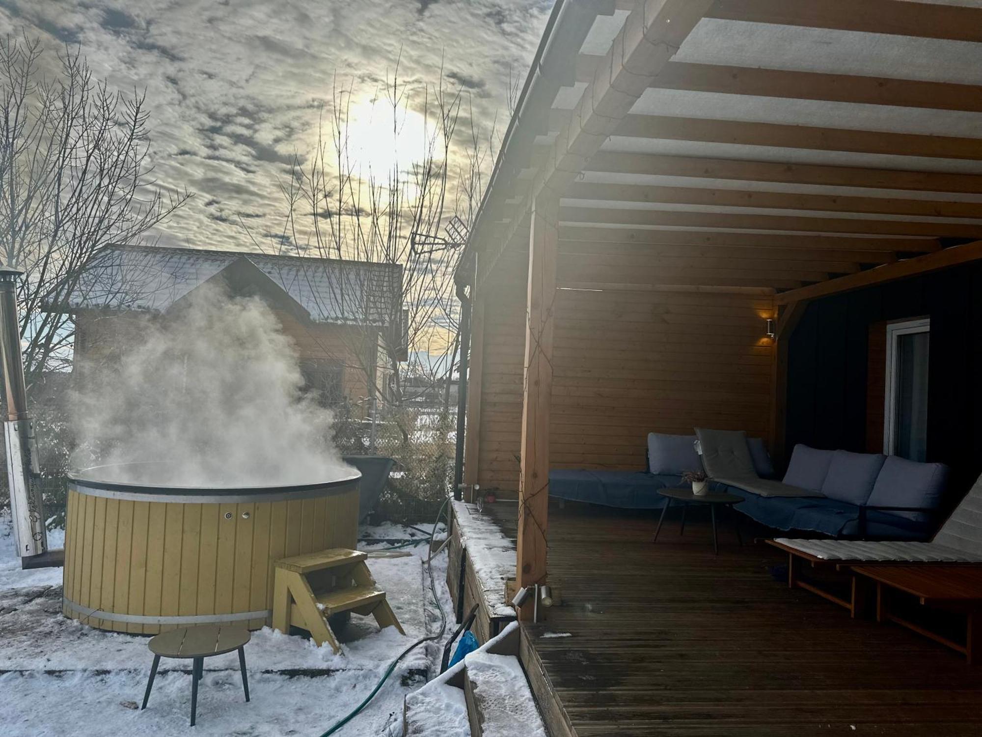 Relax House Nad Jeziorem Z Goraca Balia Villa Bieniowice Bagian luar foto