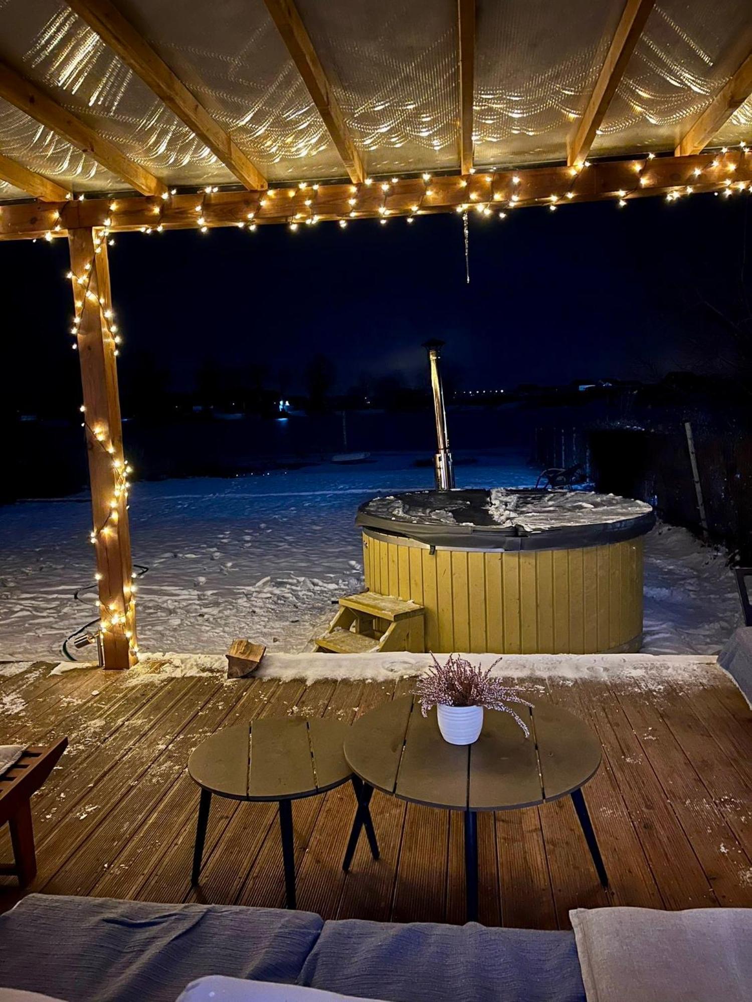 Relax House Nad Jeziorem Z Goraca Balia Villa Bieniowice Bagian luar foto